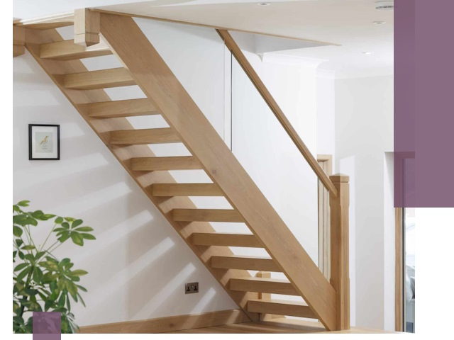 Изготовление деревянных лестниц под ключ в Колпине для дома