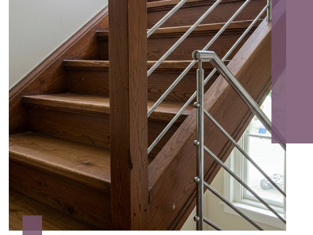 Демонтаж деревянных лестниц в Колпине — быстро и аккуратно