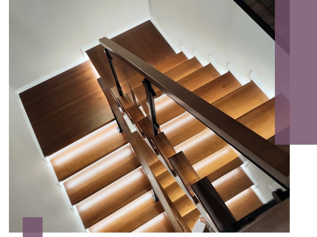 Изготовление П-образных лестниц под ключ в Колпине