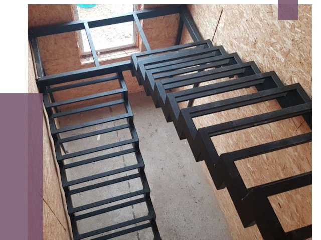 Демонтаж лестниц на металлокаркасе в Колпине от 7427 руб. за м²