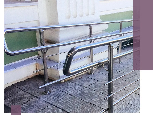 Ограждения пандусов из металла и нержавейки в Колпине