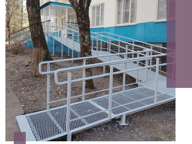 Пандусы под ключ в Колпине: изготовление, монтаж и демонтаж