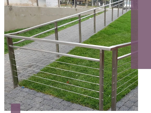 Ремонт газонных ограждений в Колпине: качественно и оперативно